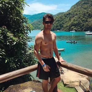 Meet your Posher, Henry